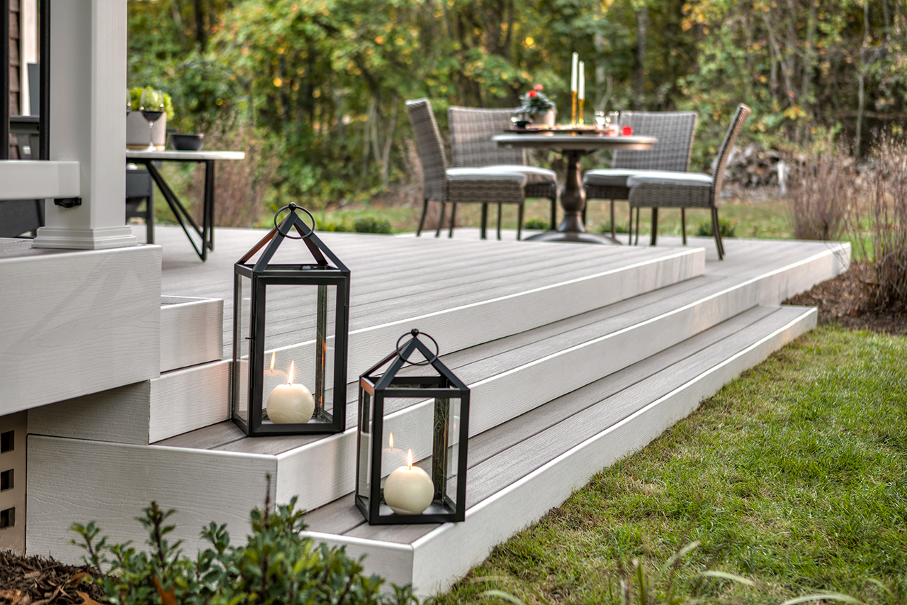 11 Backyard Lighting Ideas | Trex