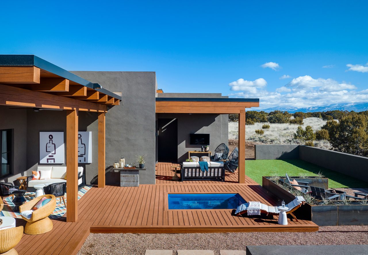 Outdoor spa is cool choice for HGTV® Smart Home 2023 Trex