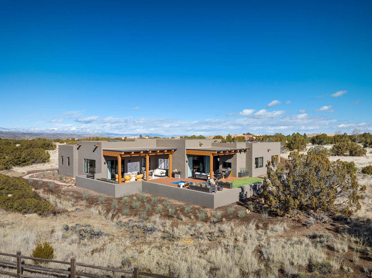 Exterior photography of HGTV 2023 Smart Home in Santa Fe, New Mexico.