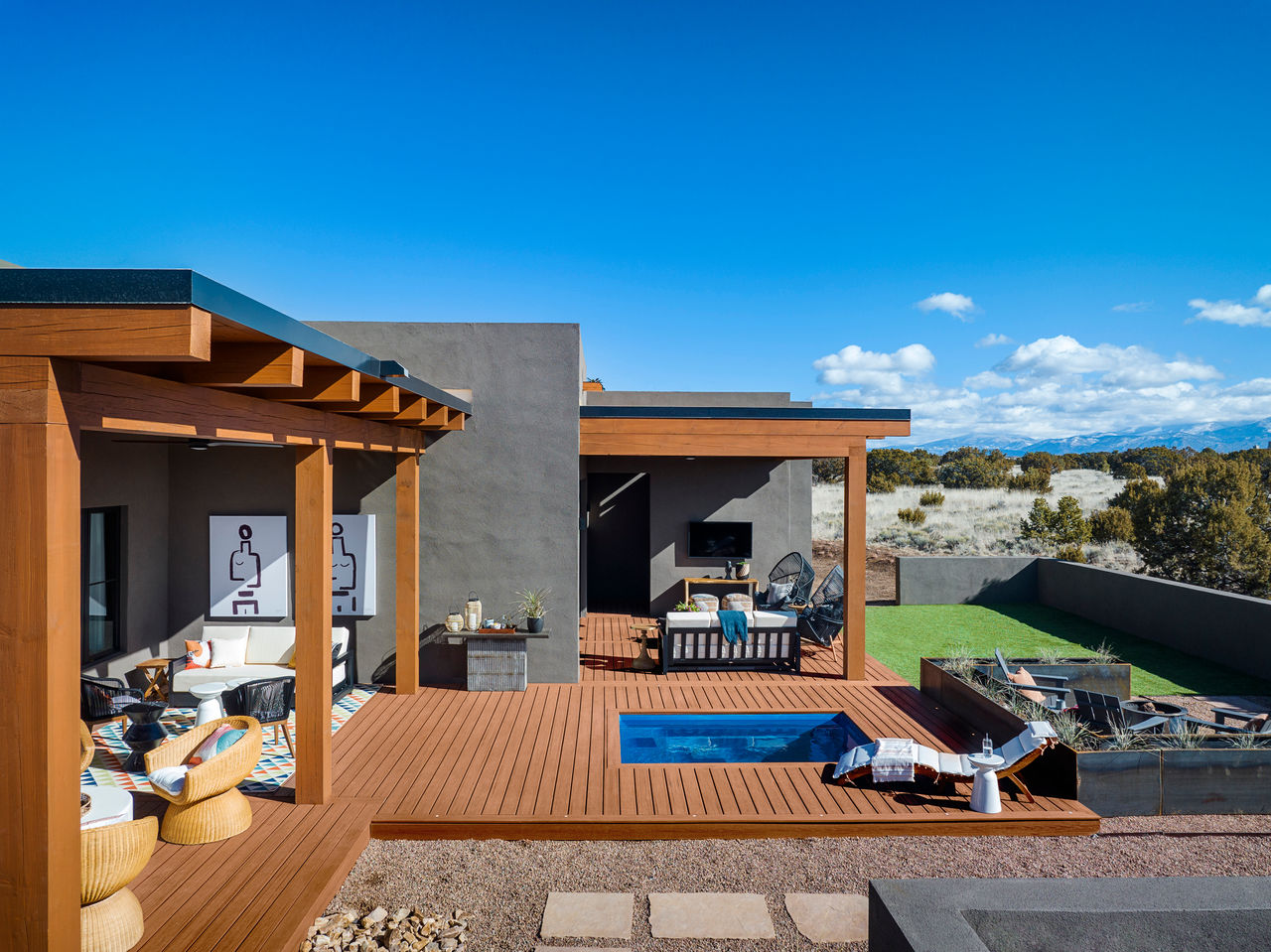 Exterior photography of HGTV 2023 Smart Home in Santa Fe, New Mexico.