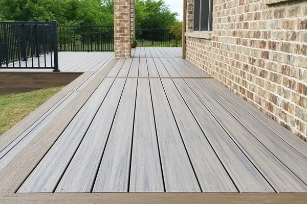 above ground pool deck railing height